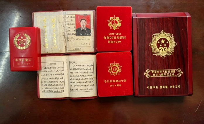 李輝金的軍功章